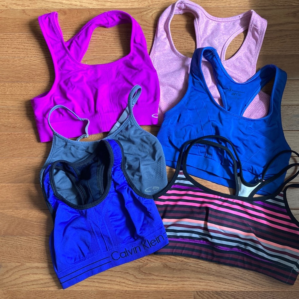 Bundle of 6 no padding sports bras - size small